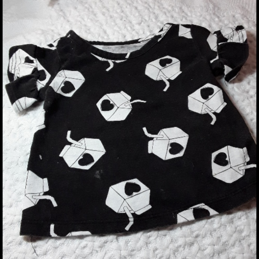 Milk shirt